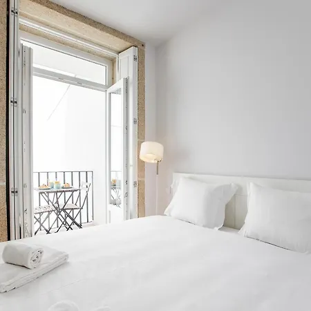 Flux Art Studio W/ Ac & Balcony By Lovelystay Porto Exterior photo